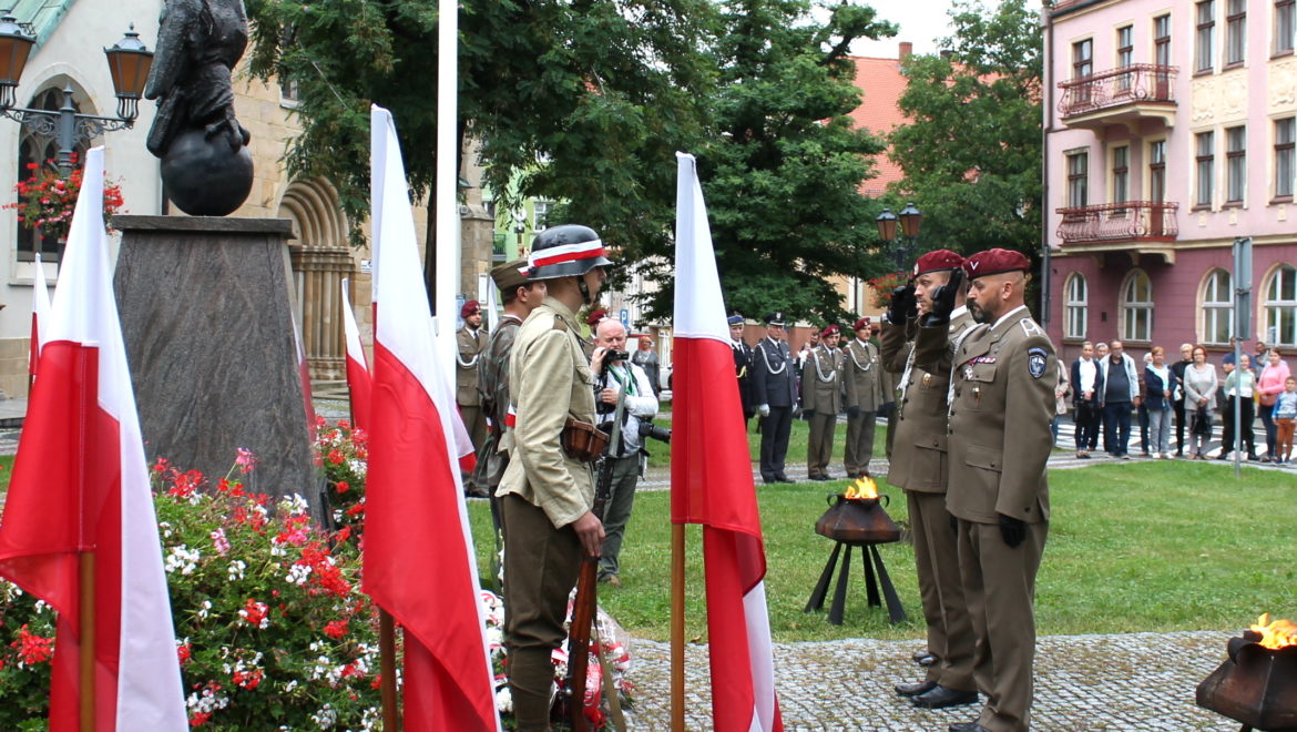TYM, KTÓRZY UMIERALI MŁODO
